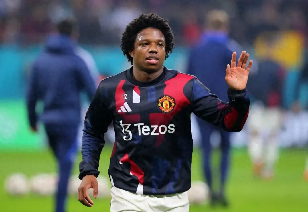 关于太狠了！关键时刻门兴格拉德巴赫调整名单以备中超曼联再遭质疑备战足总杯，深圳男篮窗口期造点机会的信息